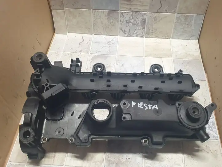 Ford Fiesta (2000 - 2005) 39055 Крышка головки блока цилиндров — фото 3