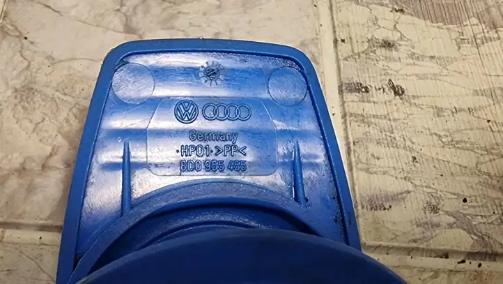 Audi A4 S4 B6 8E 8H (2000 - 2006) 8D0955455 Бачок омывателя стекла — фото 3