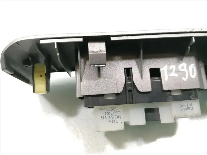Lexus RX 330 - 350 - 400H (2008 - 2012) 84030-48070 Стеклоподъемник задней двери без мотора — фото 4