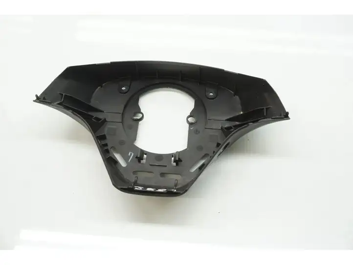 Mazda 5 (2005 - 2010) TB400 Обшивка рулевой колонки — фото 1