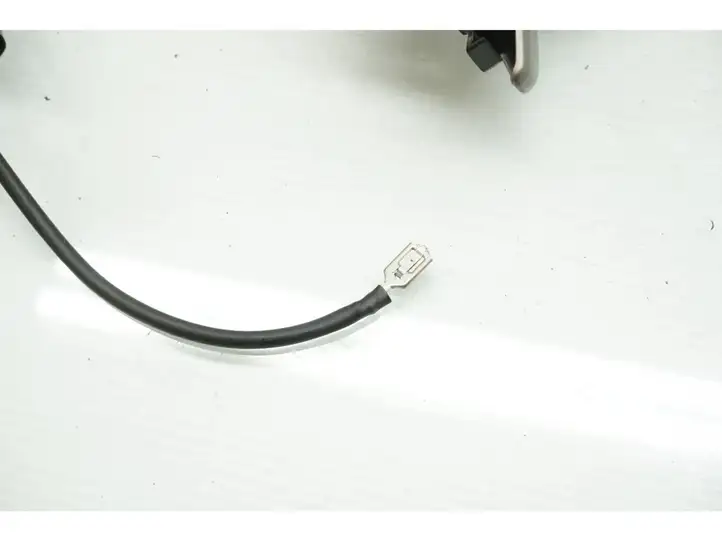 Toyota Auris 150 (2006 - 2012) Кнопки на рулевом колесе — фото 5
