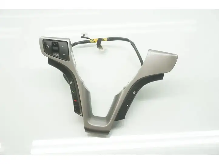 Hyundai i40 (2015 - ) 39R296-1200 Кнопки на рулевом колесе — фото 1