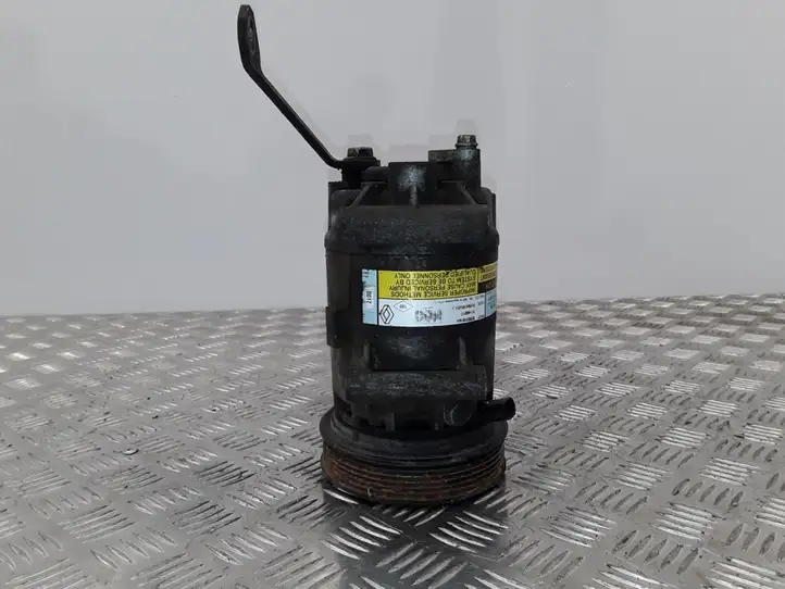 Renault Megane II (2002 - 2005) 8200316164 Компрессор (насос) кондиционера воздуха — фото 4