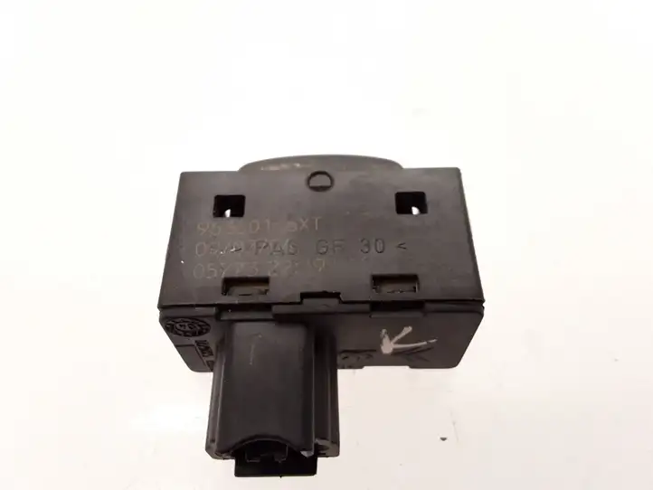 Peugeot 407 (2004 - 2011) 96360166XT Кнопка стеклоподъемников — фото 3