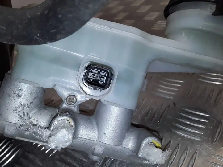 Honda Jazz (2004 - 2008) Вакуумный усилитель тормозов — фото 5