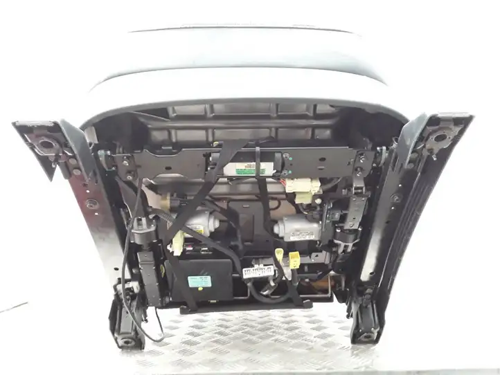 Hyundai ix 55 (2006 - 2012) Переднее сиденье водителя — фото 3
