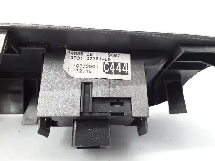 Toyota Corolla E120 E130 (2004 - 2007) 54035108 Кнопка стеклоподъемников — фото 4