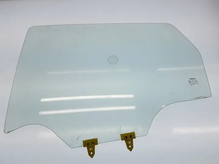 Nissan Qashqai (2006 - 2010) 43R00048 Стекло задней двери — фото 1