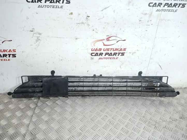 Peugeot 307 CC (2001 - 2005) 9634014177B Нижняя решетка переднего бампера — фото 2
