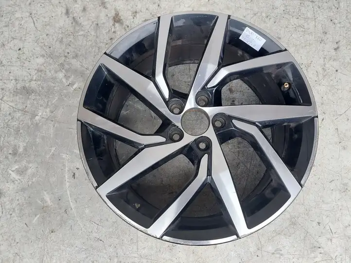 Volvo V60 (2018 - ) 31471311 Легкосплавный колесный диск R18 — фото 1