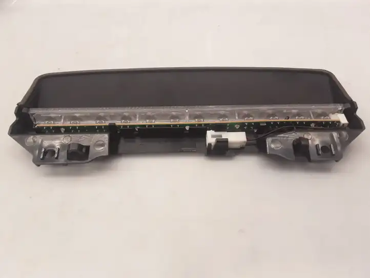 Jaguar X-Type (2001 - 2008) 1X4313A613BA Дополнительный стоп фонарь — фото 2