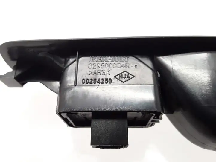 Renault Megane III (2009 - 2016) 829500004R Блок кнопок стеклоподъемников — фото 4