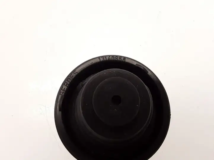 Opel Meriva A (2006 - 2010) 13140958 Крышка топливного бака — фото 3