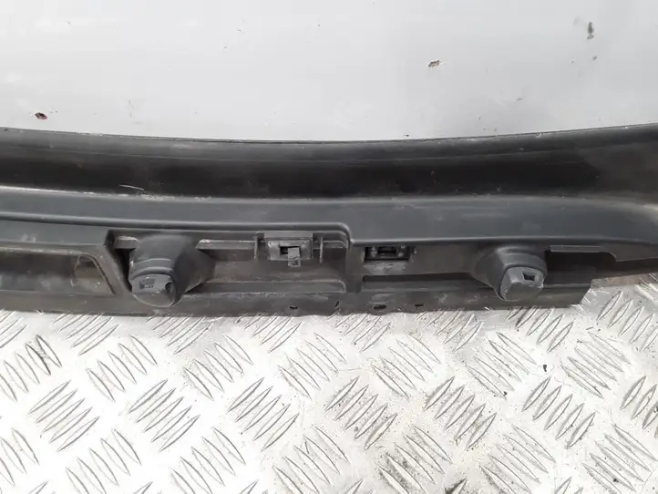 Fiat Croma (2005 - 2011) 735387351 Жабо стеклоочистителей — фото 4