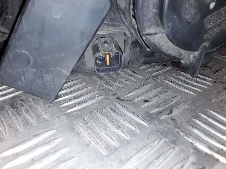 Suzuki Forenza (2003 - 2010) 0301001916 Передняя фара — фото 7