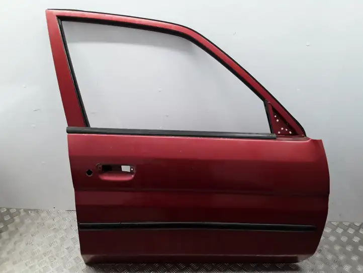 Mazda Demio (1996 - 2002) 22K Дверь — фото 1