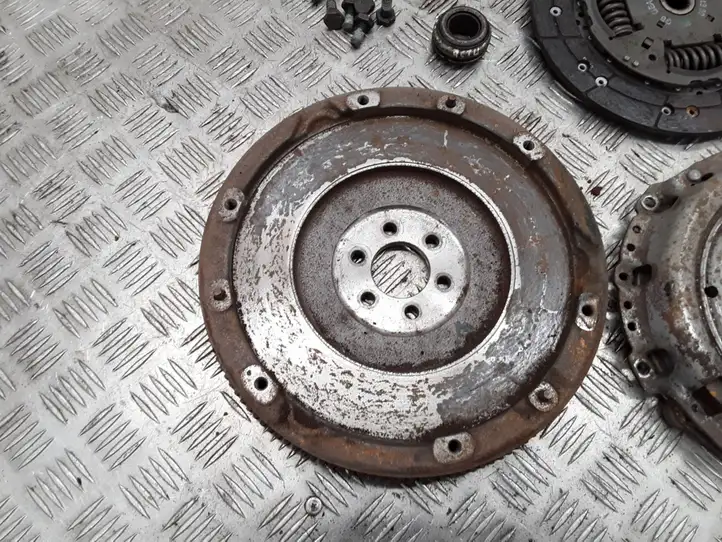Citroen C4 Cactus (2014 - 2017) 9801354980 Маховик двигателя — фото 3