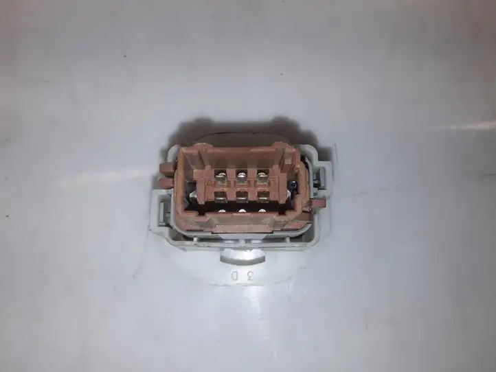 Renault Clio III (2005 - 2012) 156018100 Кнопка стеклоподъемников — фото 3