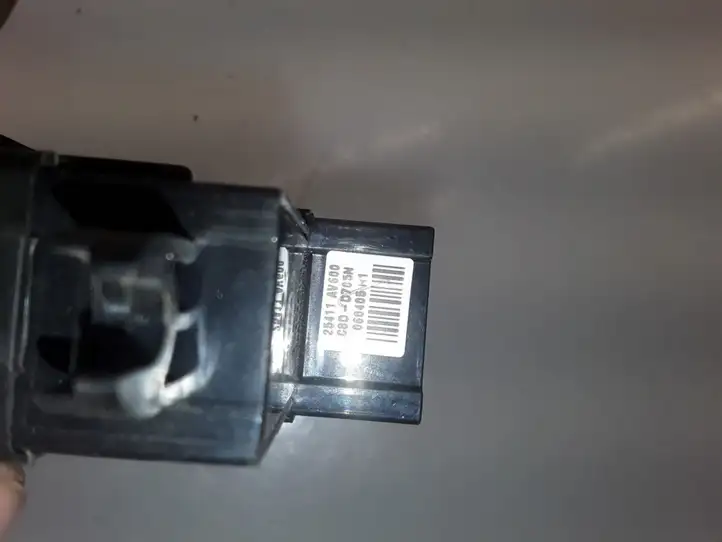 Nissan Primera (2001 - 2008) 25411AV600 Блок кнопок стеклоподъемников — фото 5