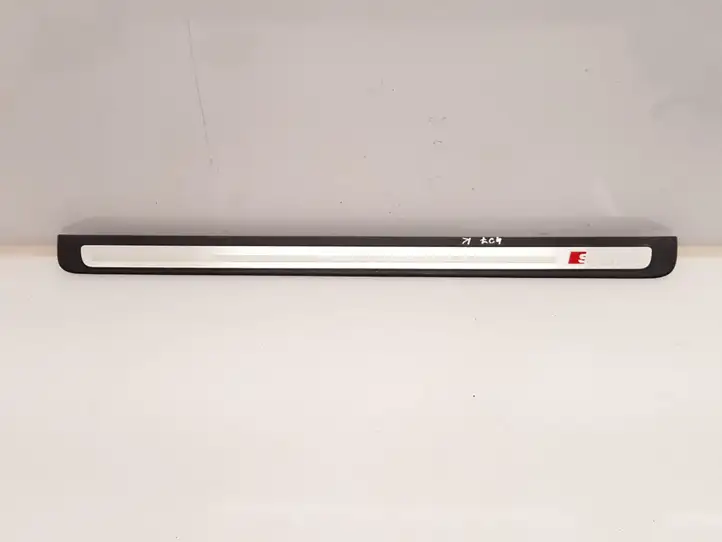Audi A5 8T 8F (2007 - 2011) 8T0853373 Внутренняя отделка переднего порога — фото 1