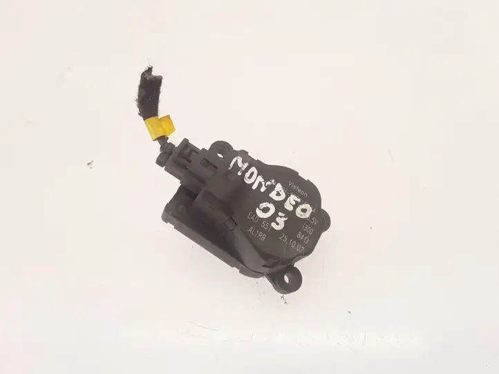 Ford Mondeo Mk III (2000 - 2007) 1S7H19E616AA Двигатель задвижки потока воздуха — фото 3