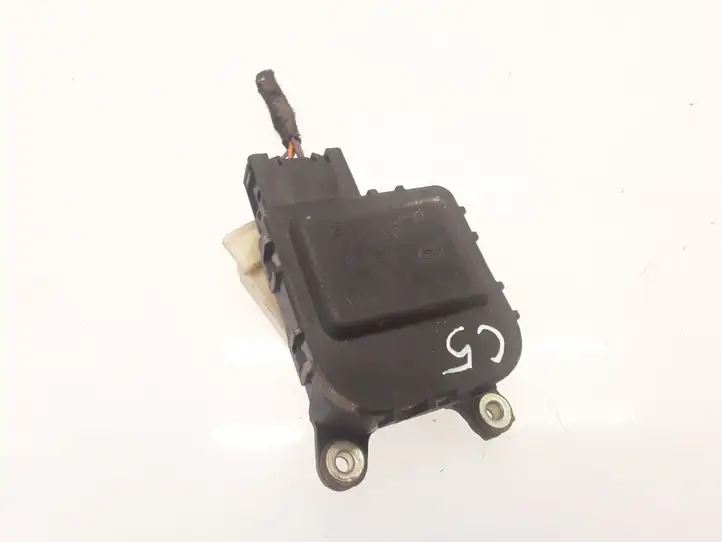 Citroen C5 (2001 - 2004) 01328012173 Двигатель задвижки потока воздуха — фото 1