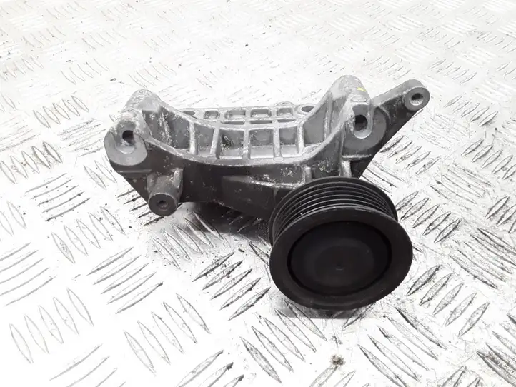 Audi A5 8T 8F (2007 - 2011) 059903143S Кронштейн генератора — фото 3
