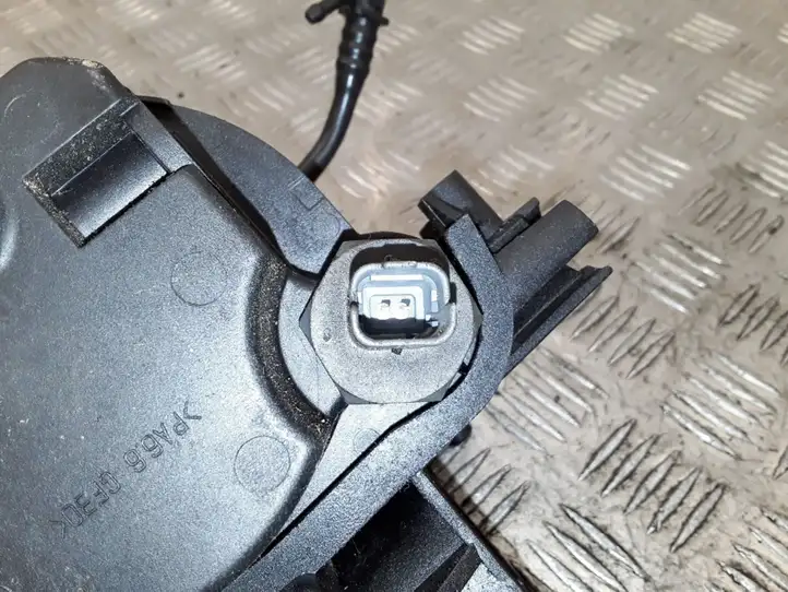Citroen C3 (2002 - 2009) 9655604380 Корпус топливного фильтра — фото 4