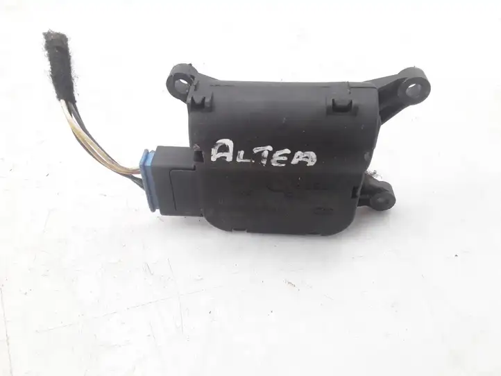 Audi A3/S3 8P (2008 - 2013) 0132801345 Двигатель задвижки потока воздуха — фото 1