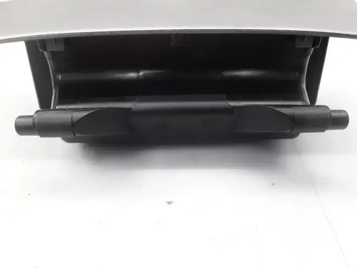 Toyota Corolla E120 E130 (2004 - 2007) 7411102060 Передняя пепельница — фото 5