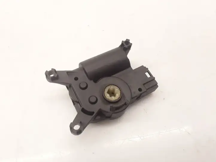 Opel Astra H (2004 - 2009) 52406339R05 Двигатель задвижки потока воздуха — фото 4