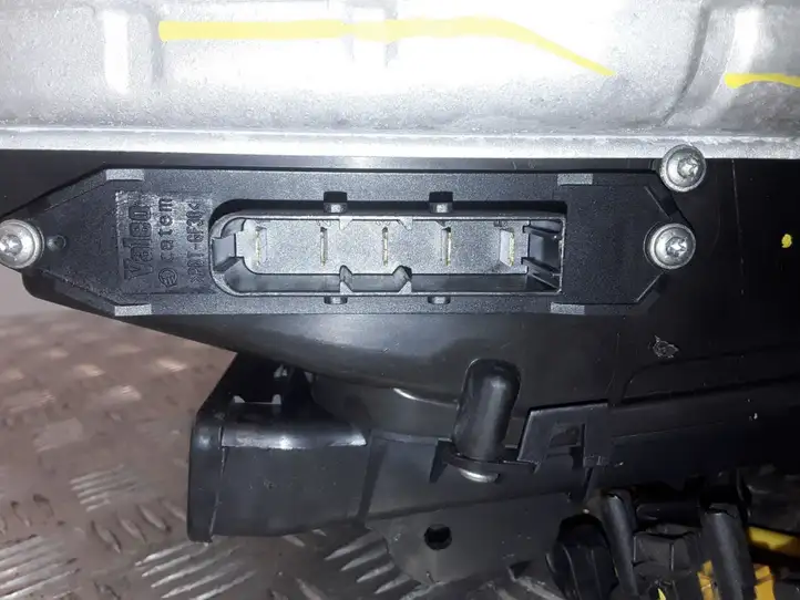 Renault Clio III (2005 - 2012) 8200784930 Комплект системы вентиляции салона — фото 4