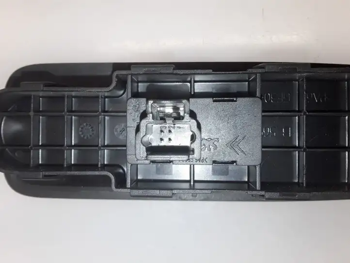 Peugeot 807 (2002 - 2011) 14893750XT Блок кнопок стеклоподъемников — фото 5