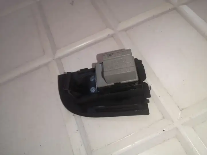 Audi A6 S6 C5 4B (1997 - 2001) 4B0959855 Кнопка стеклоподъемников — фото 2