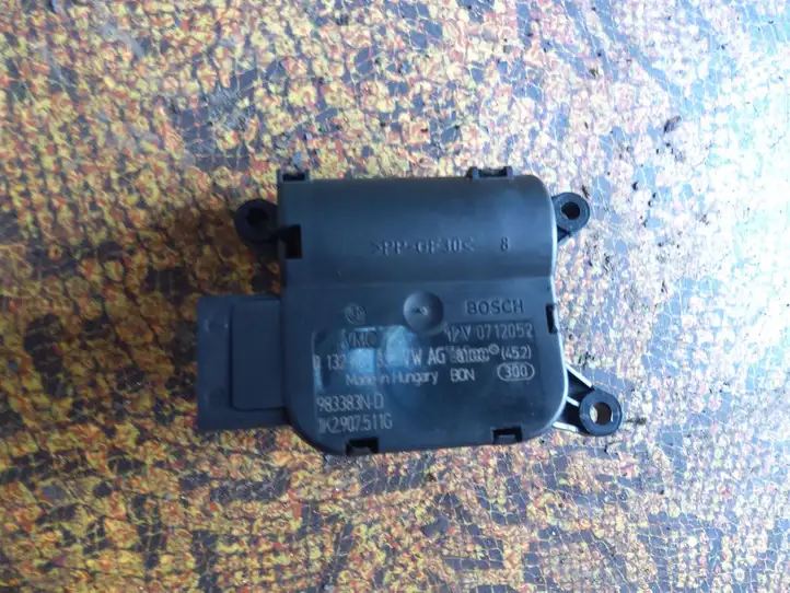 Audi A3/S3 8P (2004 - 2008) 0132801339 Двигатель задвижки потока воздуха — фото 1