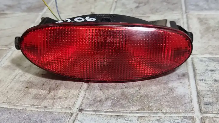 Peugeot 206 (1998 - 2012) 4510622 Дополнительный стоп фонарь — фото 1