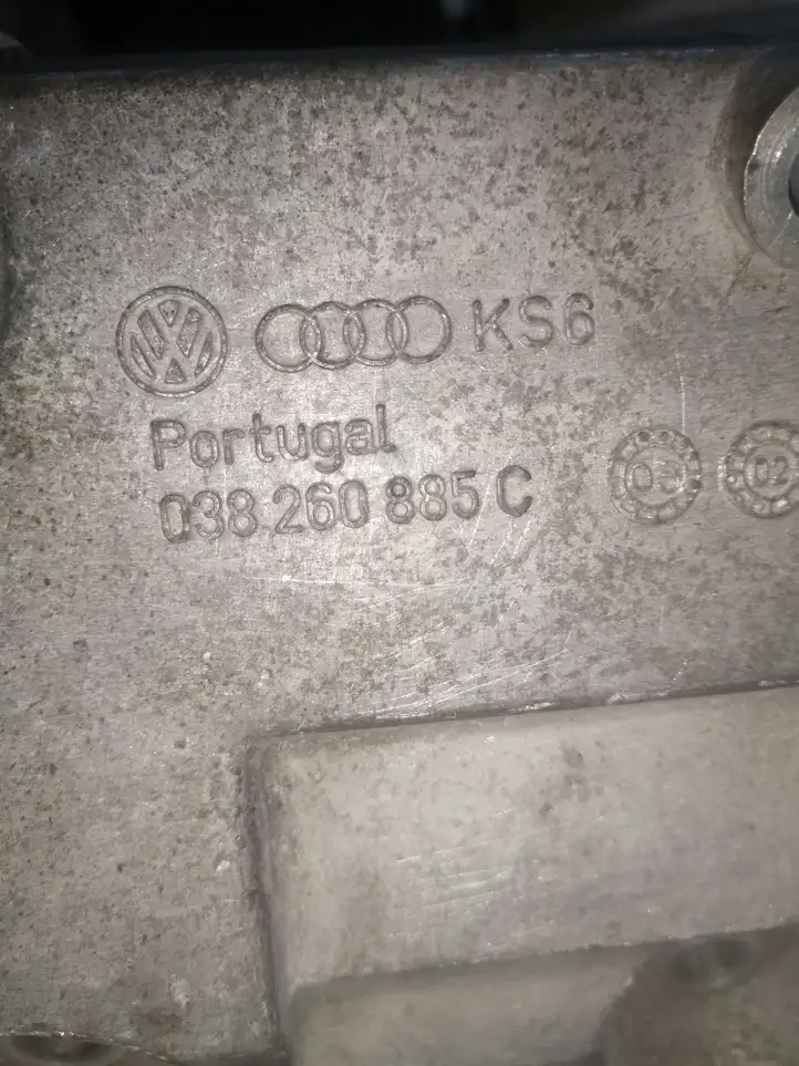Volkswagen PASSAT B5.5 (2001 - 2005) 038260885C Кронштейн компрессора кондиционера воздуха — фото 4