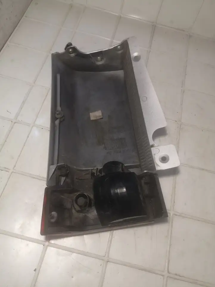 Opel Meriva A (2002 - 2006) 13130028 Задняя противотуманная фара — фото 3