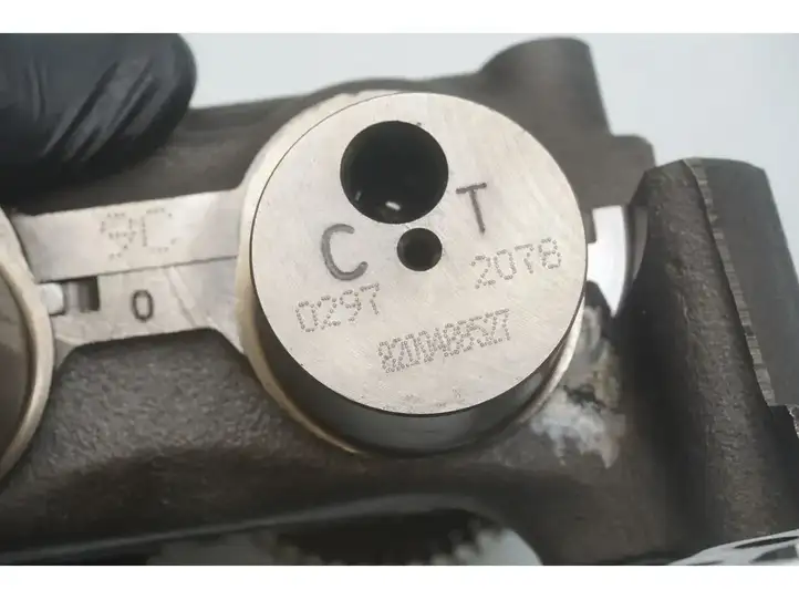 Nissan Qashqai (2006 - 2010) 8200488527 Балансир масляного насоса — фото 5