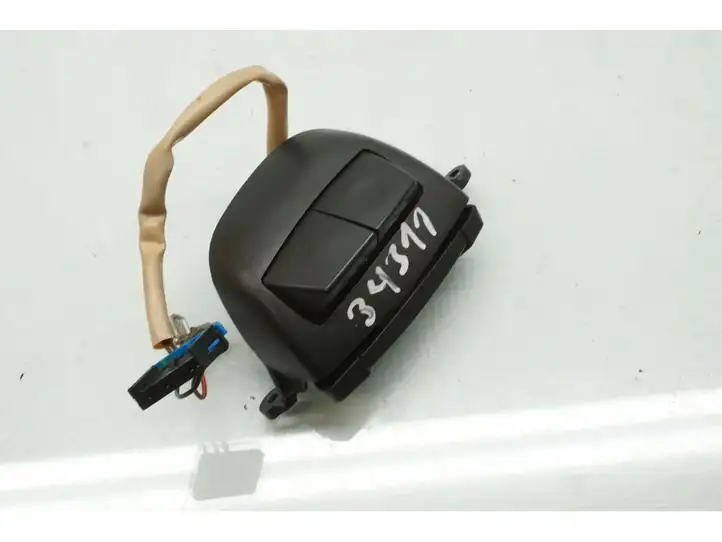 Chevrolet Captiva (2006 - 2011) 96628528-070405 Кнопки на рулевом колесе — фото 4