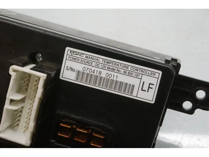 Chevrolet Captiva (2006 - 2011) 96820197 Кнопка кондиционера — фото 5