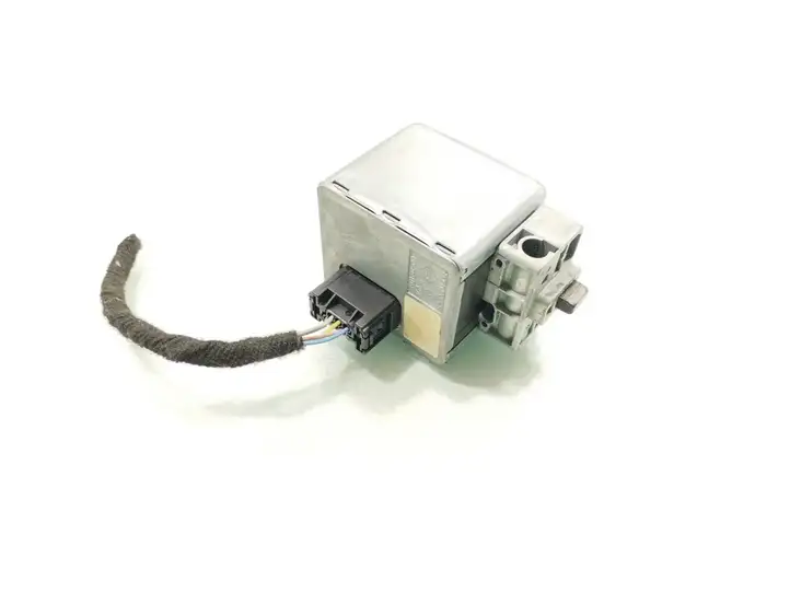 Renault Megane III (2009 - 2016) 8200604934 Блокиратор руля — фото 1