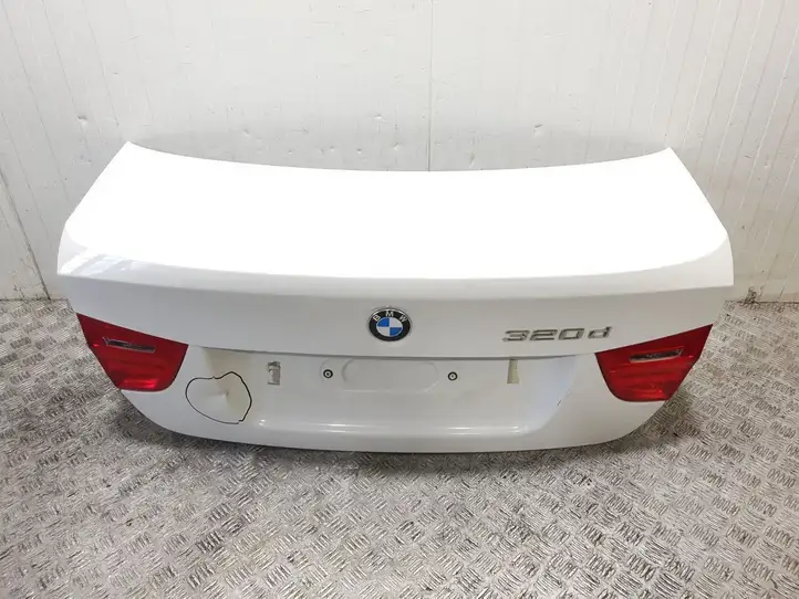 BMW 3 E90 E91 (2005 - 2012) Крышка багажника — фото 1