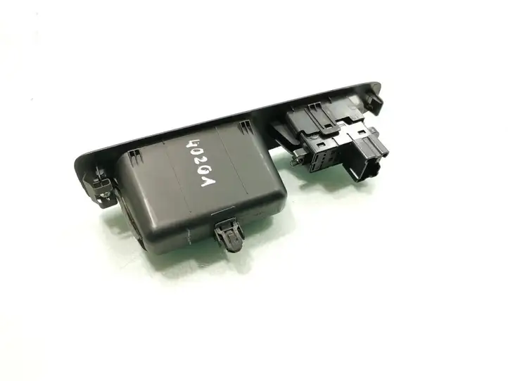 Nissan Qashqai (2010 - 2013) 25411BR00A Кнопка стеклоподъемников — фото 3