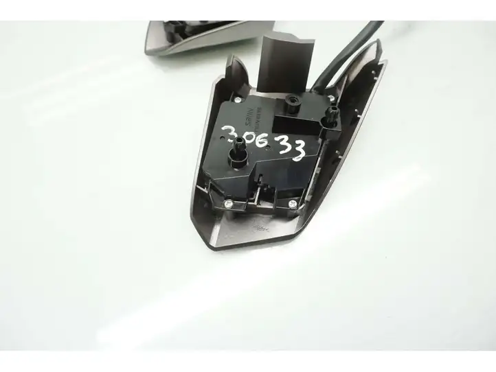 Subaru Outback (2009 - 2014) Кнопки на рулевом колесе — фото 5