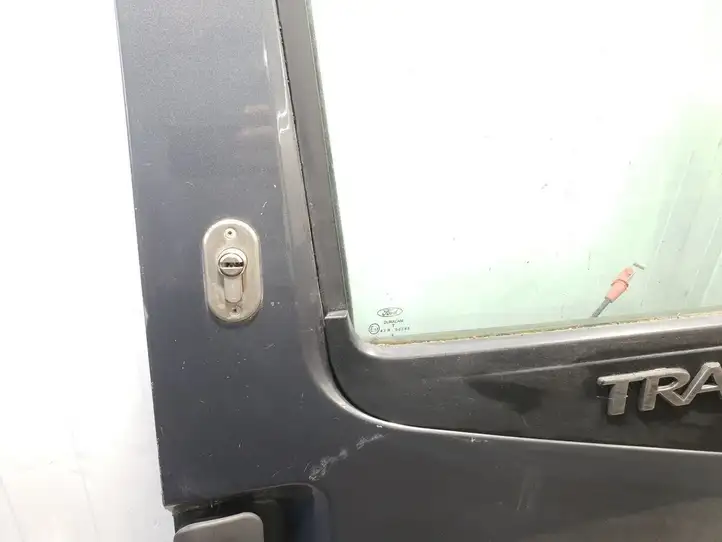 Ford Transit (2006 - 2013) Дверь — фото 2