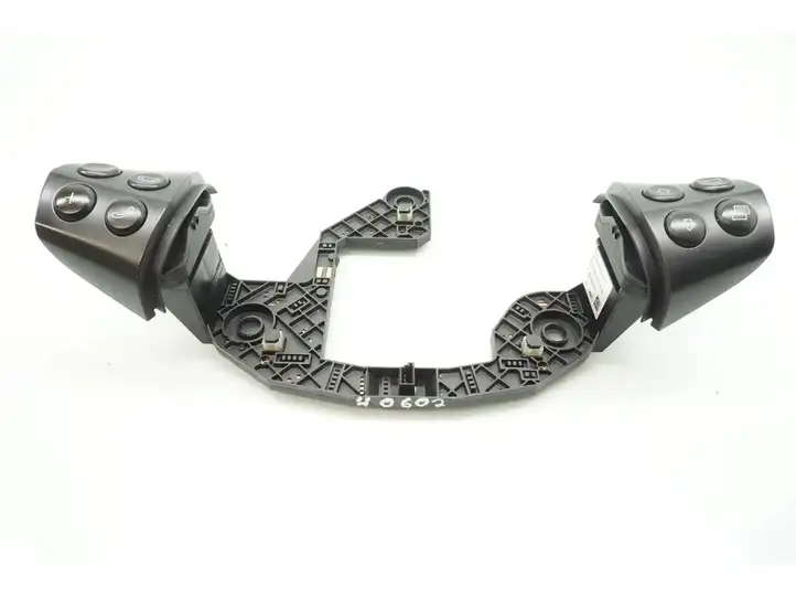 Mercedes-Benz A W169 (2004 - 2012) 1698207310 Кнопки на рулевом колесе — фото 2