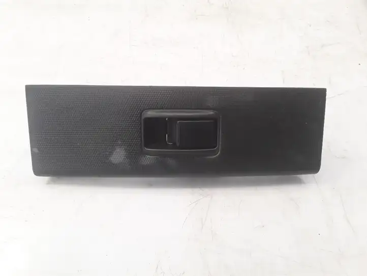 Toyota Corolla E120 E130 (2004 - 2007) 742310F030 Кнопка стеклоподъемников — фото 1