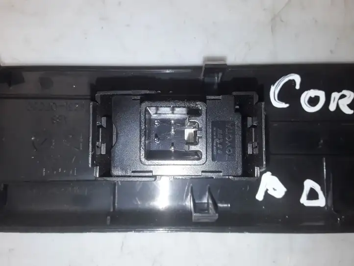 Toyota Corolla E120 E130 (2004 - 2007) 742310F030 Кнопка стеклоподъемников — фото 3