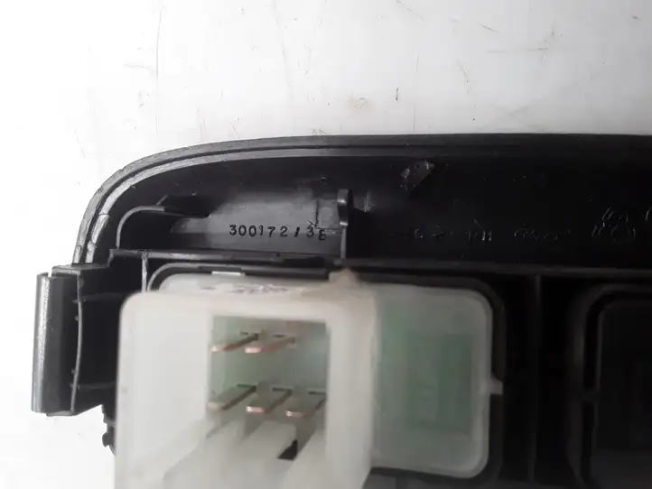Ford Maverick (2004 - 2007) 3L8T14017AAJADS Блок кнопок стеклоподъемников — фото 3